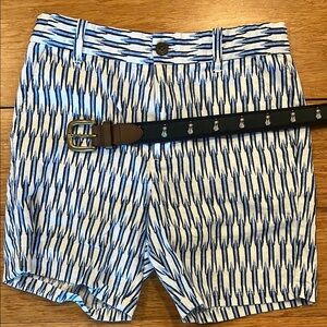 Stylish Blue pattern linen short + belt as a gift . Size 7 Janie and Jack!